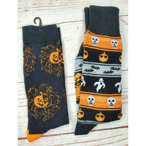Lot Of 2 Halloween Pumpkin Skull Bats Ghost Graphics Socks Bundle - Picture 1 of 11